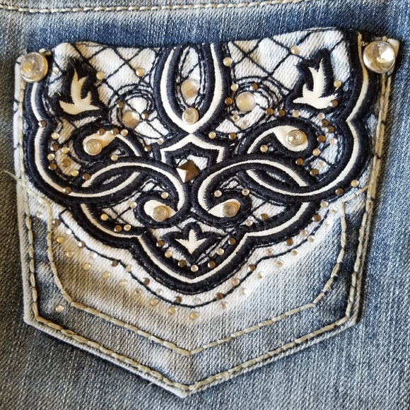Premiere by Rue21 Embellished Jeans Sz 1/2 - Picture 3 of 8